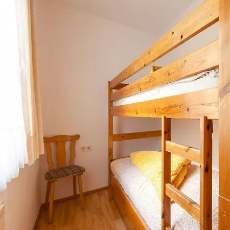 In Near Penkenbahn Cable Car Apartament Mayrhofen