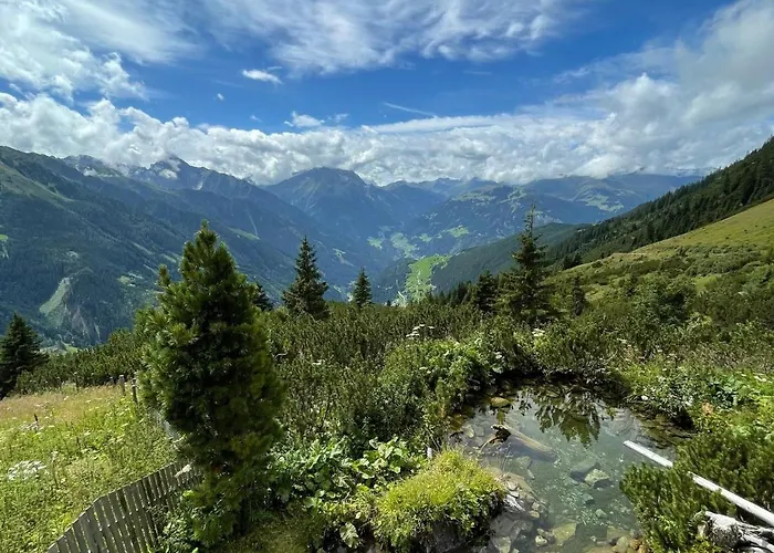 In Near Penkenbahn Cable Car Apartament Mayrhofen